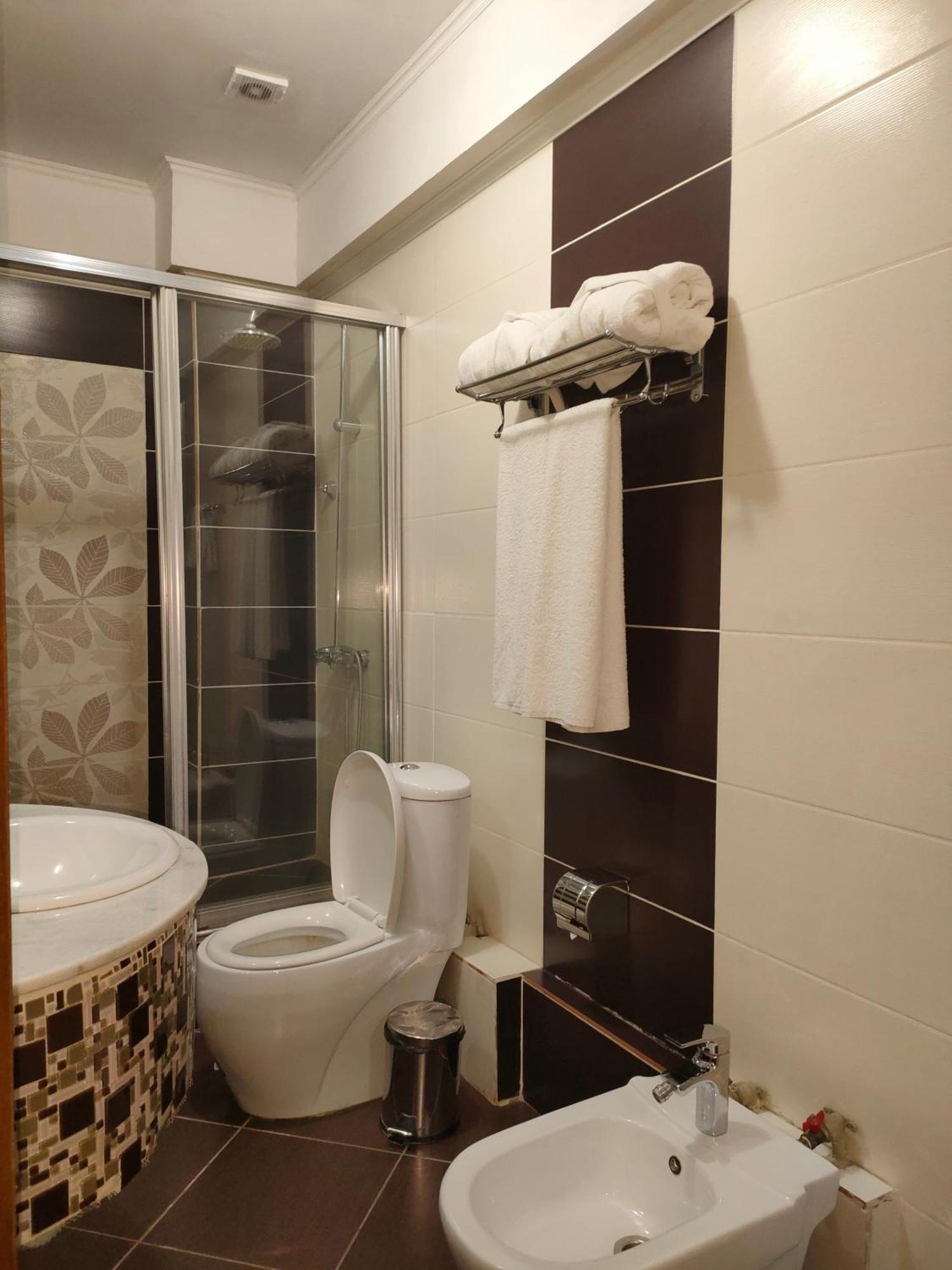 Sary Arka Hotel 쉼켄트 객실 사진